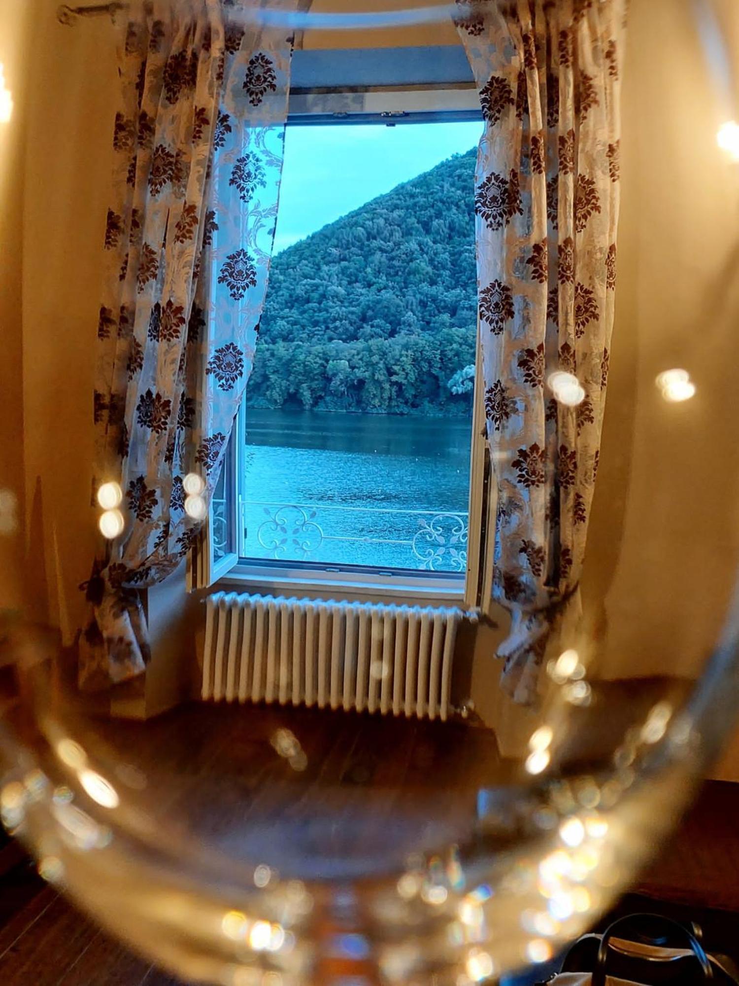 Le Finestre Sul Apartment *